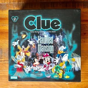 Disney’s Haunted Mansion Clue Board Game 100% COMPLETE